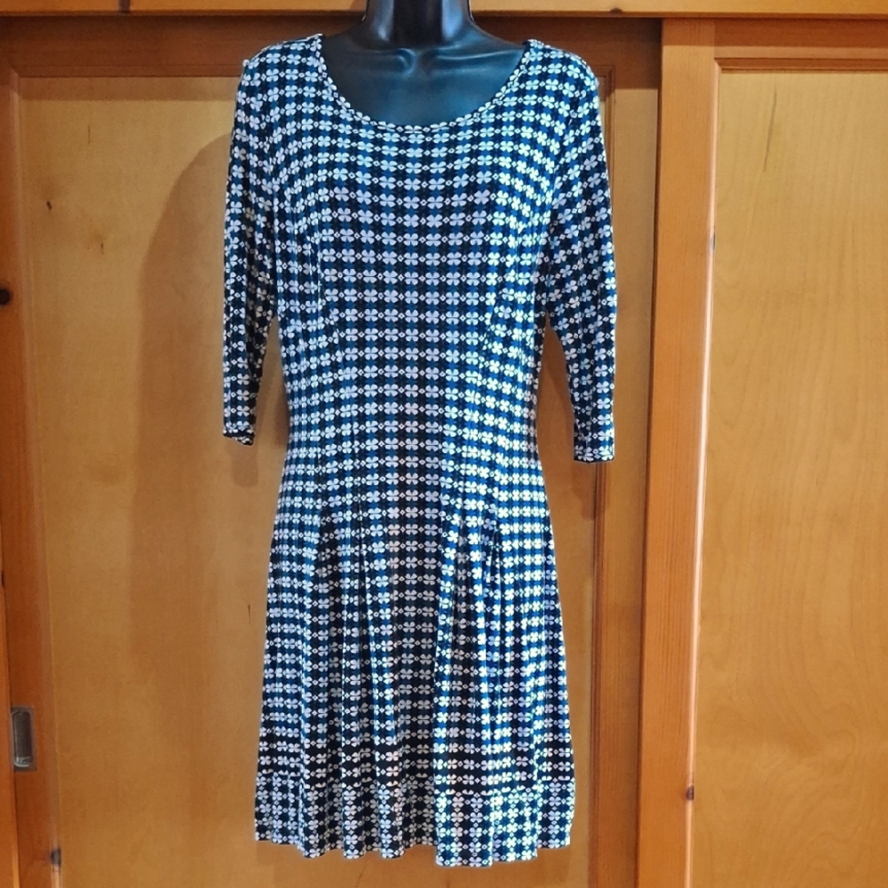 Max Studio Size M Slip On Dress.